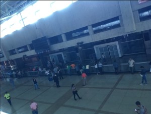 Aeropuerto Internacional de Maiquetía se encuentra sin luz #29Ago