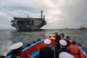 Secretario de Defensa de EEUU confirma en Colombia realización de ejercicio marítimo militar en sus costas