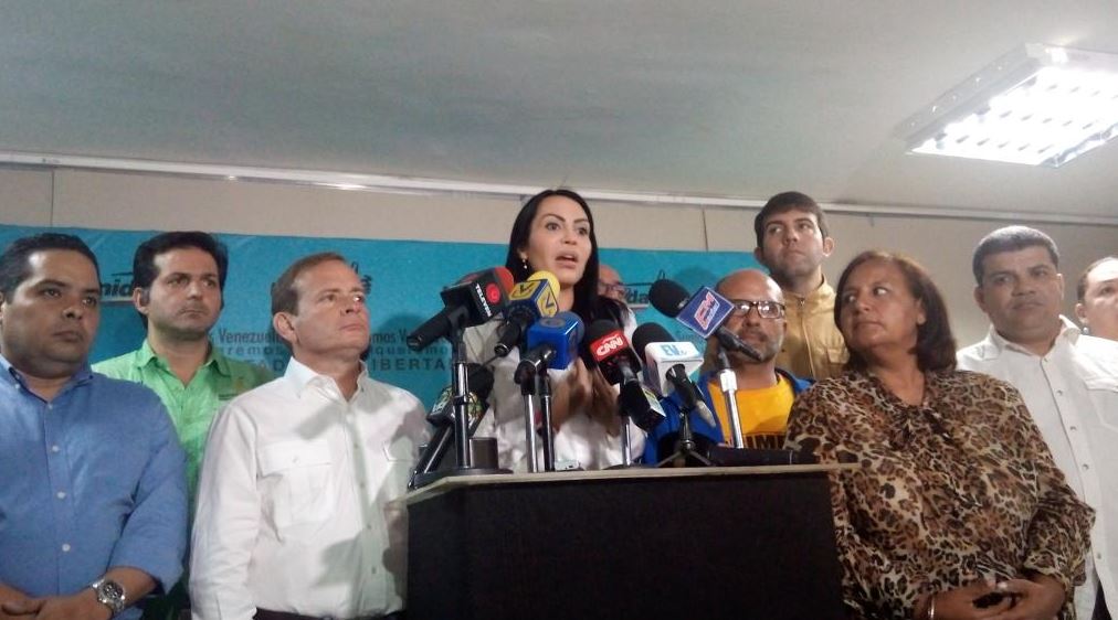 Delsa Solórzano: Requesens le expresó a su abogado que no recuerda nada desde su detención