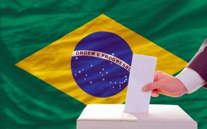 Fiscalía identifica irregularidades en más de mil candidaturas en Brasil