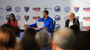 Maduro asegura que médicos de las misiones están más preparados que los universitarios (Video)