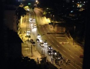 GNB reprime a los manifestantes frente al Palacio de Miraflores (Videos) #16Ago