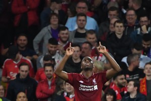 Liverpool ‘in extremis’ supera el duelo de aspirantes ante el PSG (Fotos)