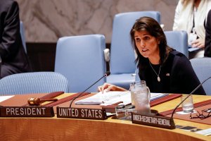 Nikki Haley dice tener pruebas de que Rusia ha violado sanciones de la ONU a Corea del Norte