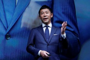 El millonario japonés Yusaku Maezawa será el primer turista lunar de SpaceX