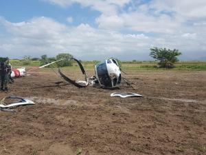 Reportan tres heridos tras estrellarse un helicóptero en Aragua