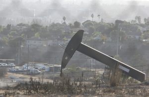 Baja el precio del petróleo tras las exenciones de EEUU a las sanciones contra Irán