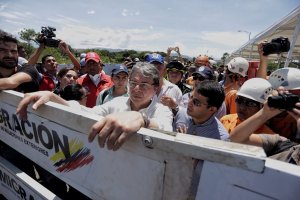 El diálogo con Venezuela que propone España es un error, dice canciller colombiano