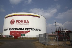 La producción de petróleo de Venezuela volvió a caer en agosto