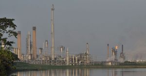 Petrotrin, la petrolera estatal de Trinidad y Tobago, cesa operaciones el 30 de Noviembre