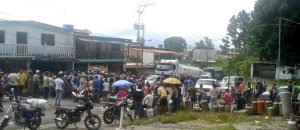 En varios sectores de Táchira continúan las protestas por falta de gas #7Sep