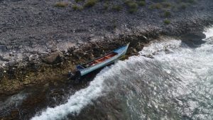 Otra lancha procedente de Venezuela naufraga en costas de Curazao (fotos)