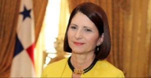 Esposa de expresidente Martinelli citada para declarar por caso de corrupción