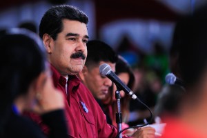 Maduro se fue del país a “martillar” a los chinos