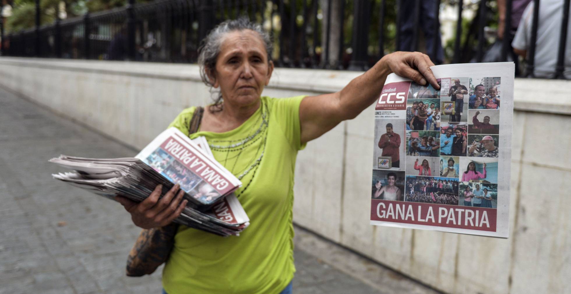 La crisis y el control del Gobierno arrasan con los periódicos en Venezuela