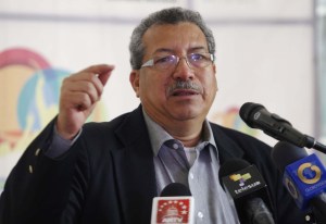 Saúl Ortega asegura que “importantes líderes de oposición” intentan salir de mecanismos de chantaje y buscan el diálogo