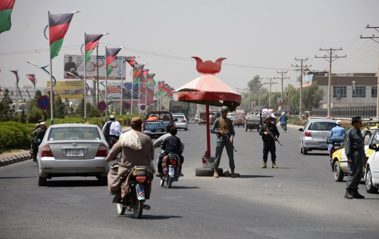 Al menos 13 muertos en atentado suicida en Kabul