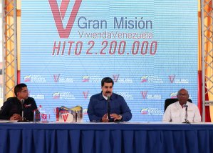 Maduro ofrece aguinaldos “repotenciados” fijados por el Petro