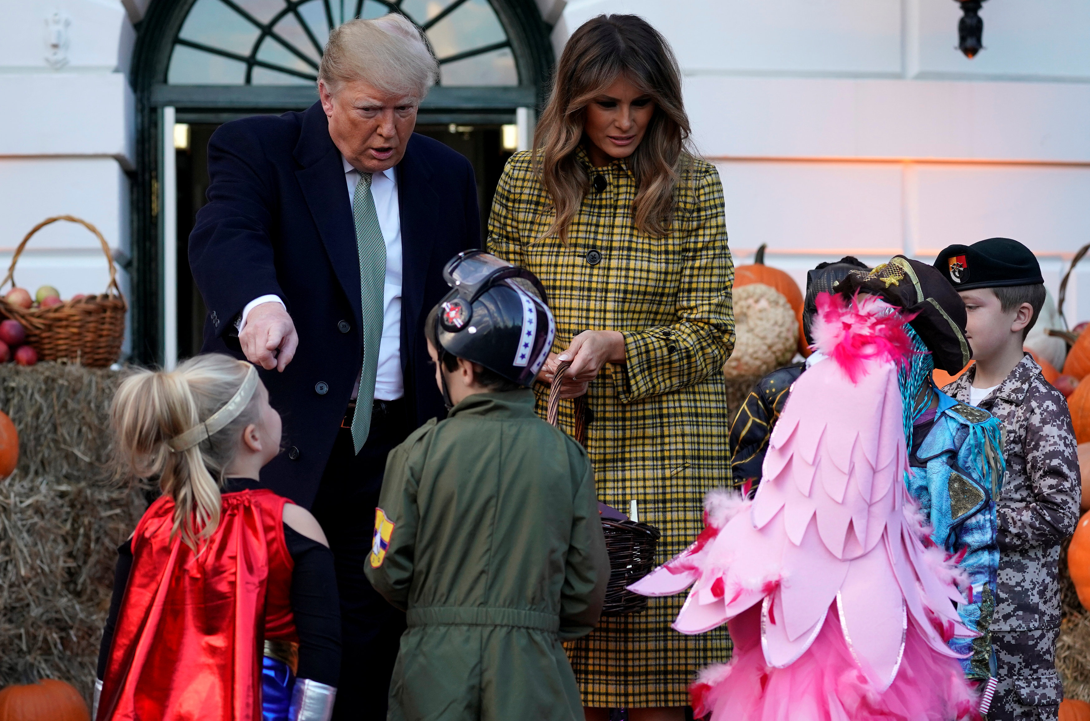 ¿Dulce o truco, Trump? Donald y Melania celebraron Halloween desde la Casa Blanca (Fotos)