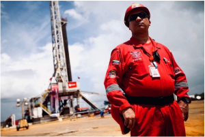 Precio del petróleo venezolano sube ligeramente