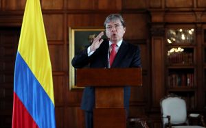 Canciller de Colombia responde a nuevas acusaciones de Maduro (Tuits)