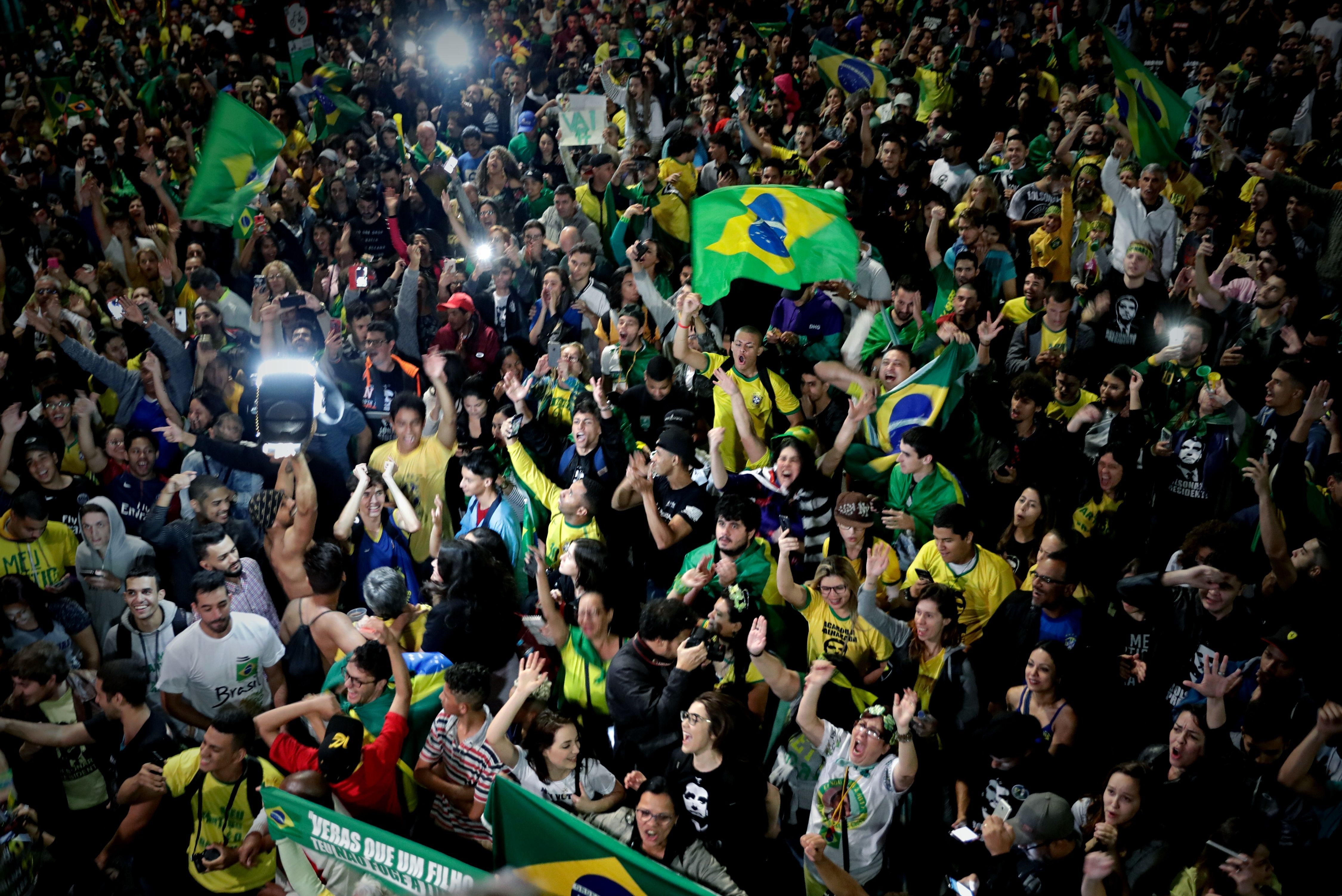 Mandatarios izquierdistas desean éxito a Bolsonaro como nuevo presidente Brasil