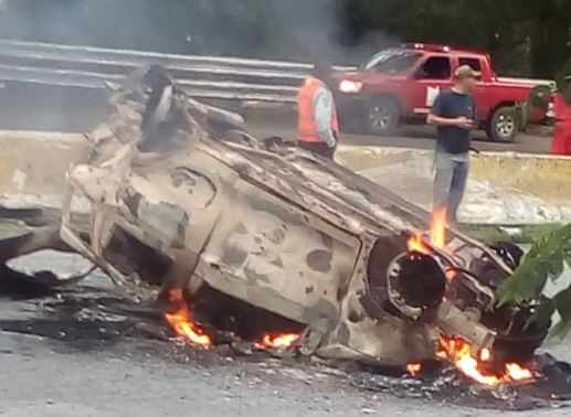 Un ciudadano falleció calcinado durante un accidente en la autopista Valencia – Puerto Cabello