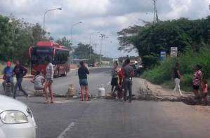 Vecinos de Barquisimeto protestan por fallas en el suministro de gas #03Oct
