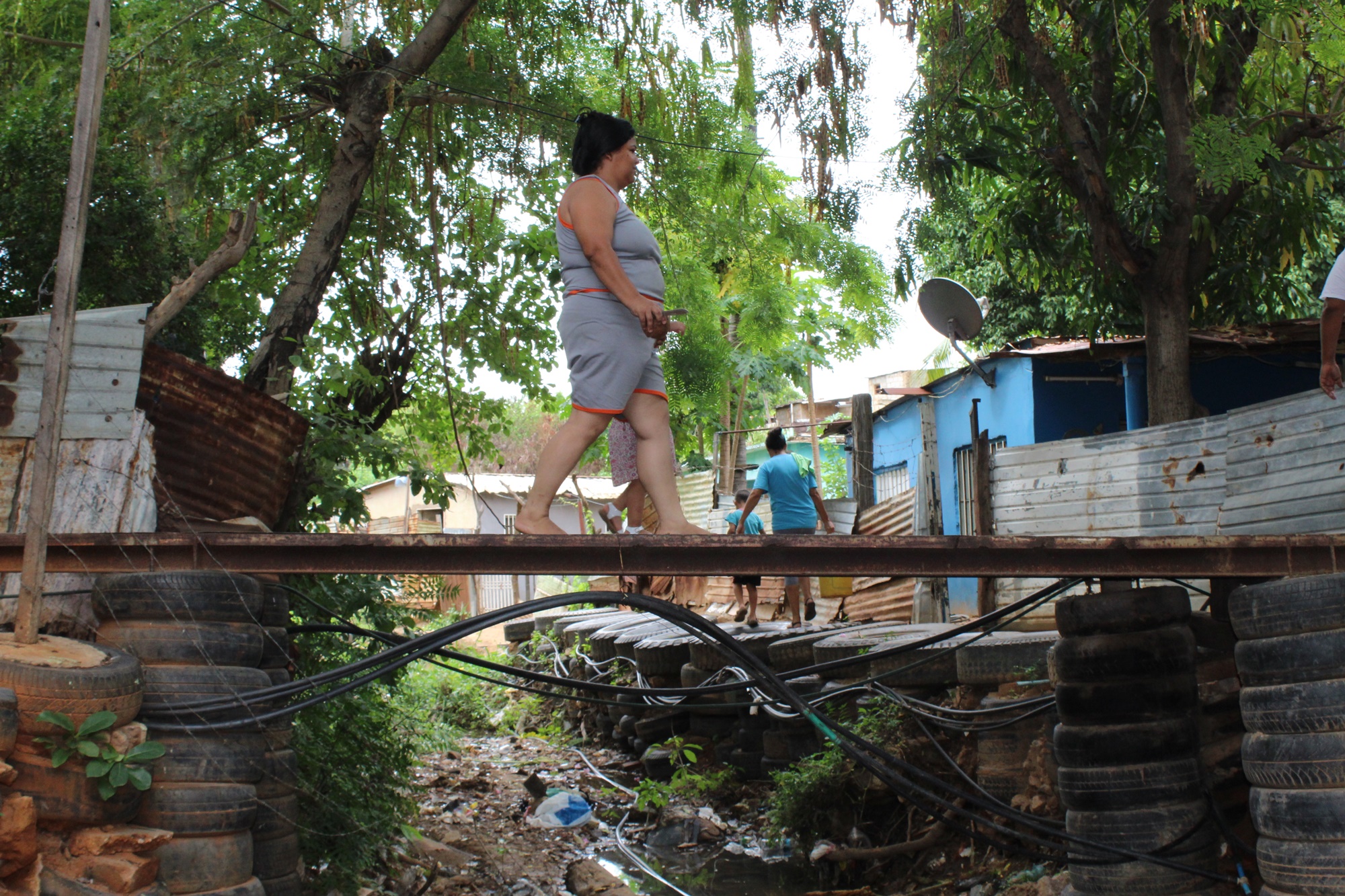Habitantes del sector Amparo viven entre la basura y las enfermedades (Fotos)