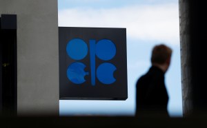 El precio del petróleo sube 5% en plenas discusiones de la Opep y sus aliados
