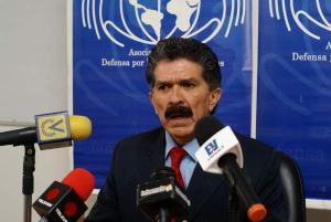 Rafael Narváez insta a la Cruz Roja Internacional a brindar ayuda humanitaria