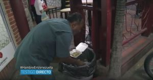 Testigo Directo: El hambre los hace comer de la basura (VIDEO)
