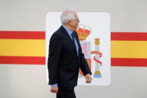 España plantea a la Unión Europea cambiar sanciones por diálogo con Venezuela