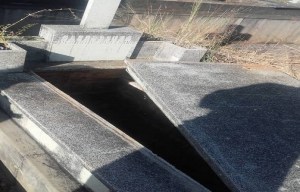 Profanada tumba del padre José María Rivolta en Cementerio Municipal de Valencia (Video)