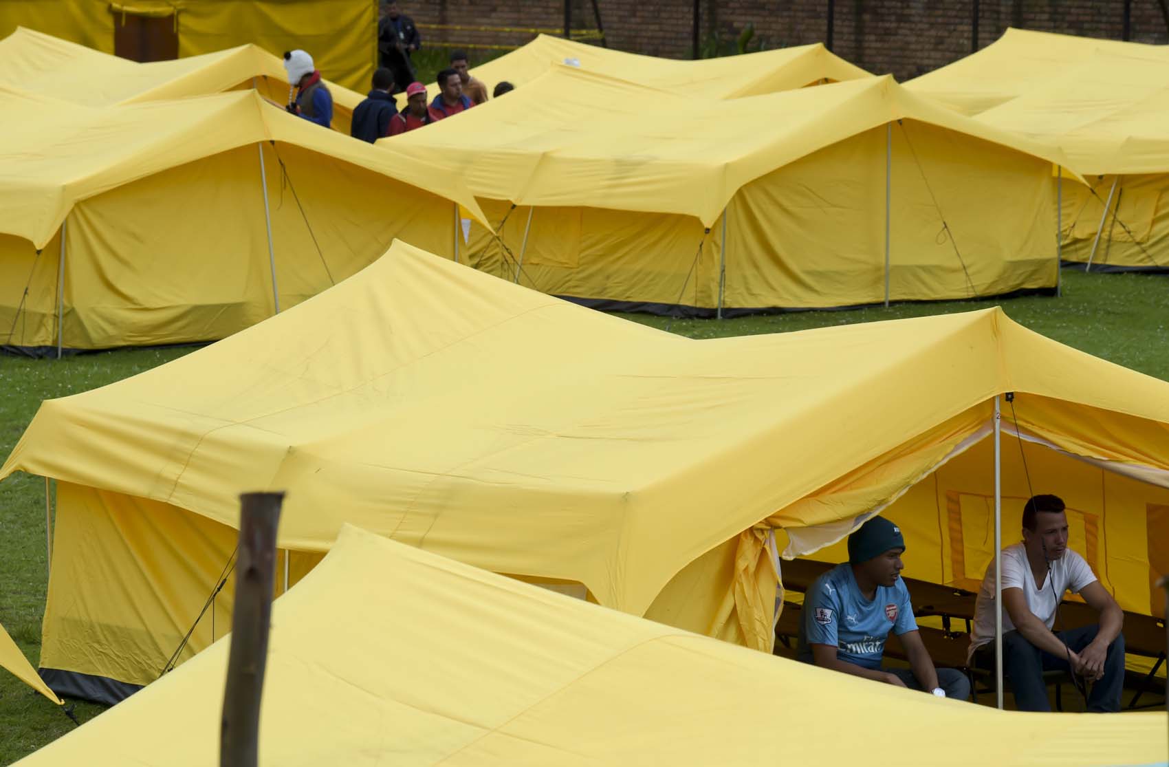 Así es la situación dentro y fuera del refugio de venezolanos en Bogotá (video)