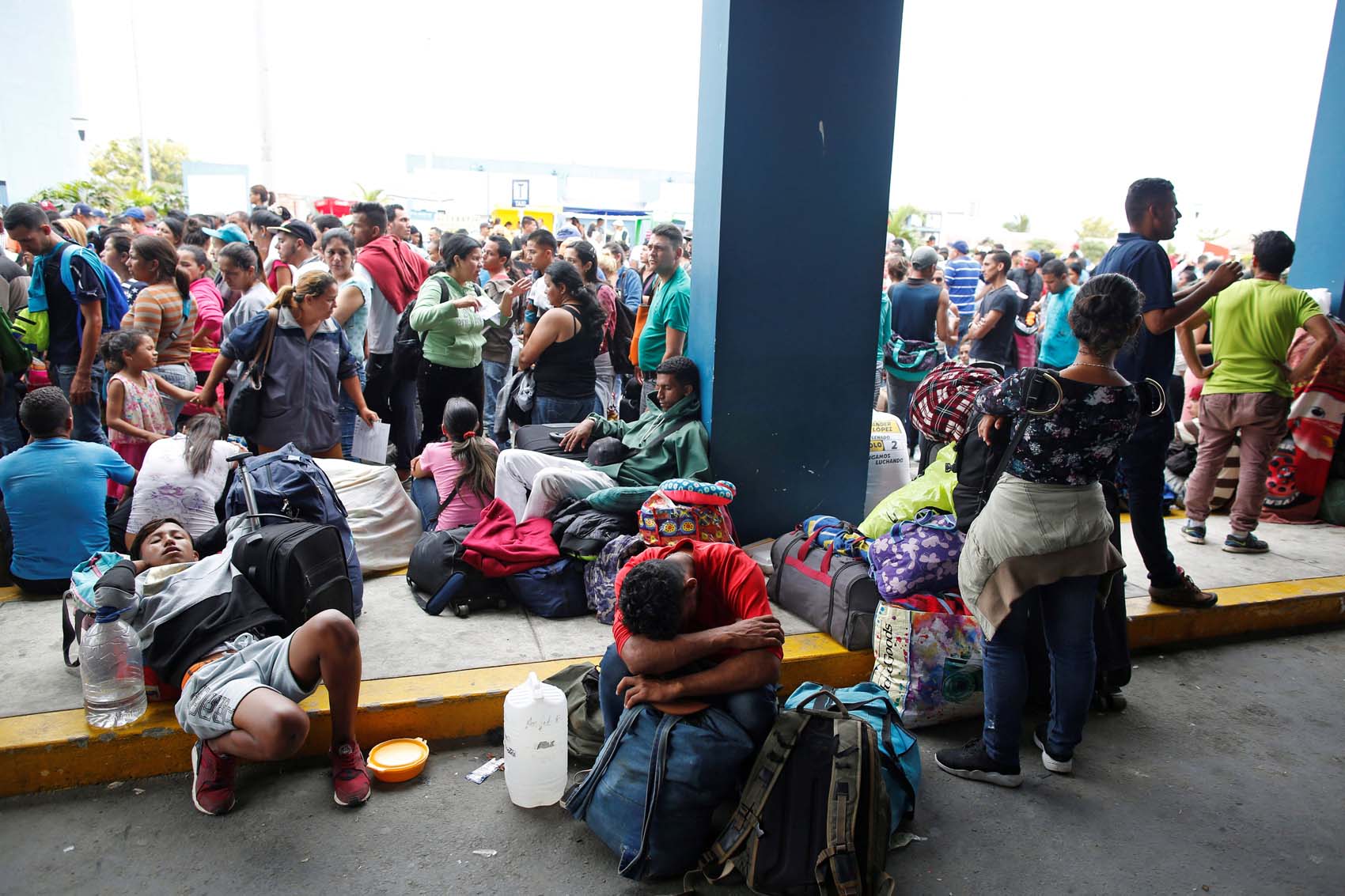 Ecuador dice que necesita 550 millones de dólares para atender a los migrantes venezolanos
