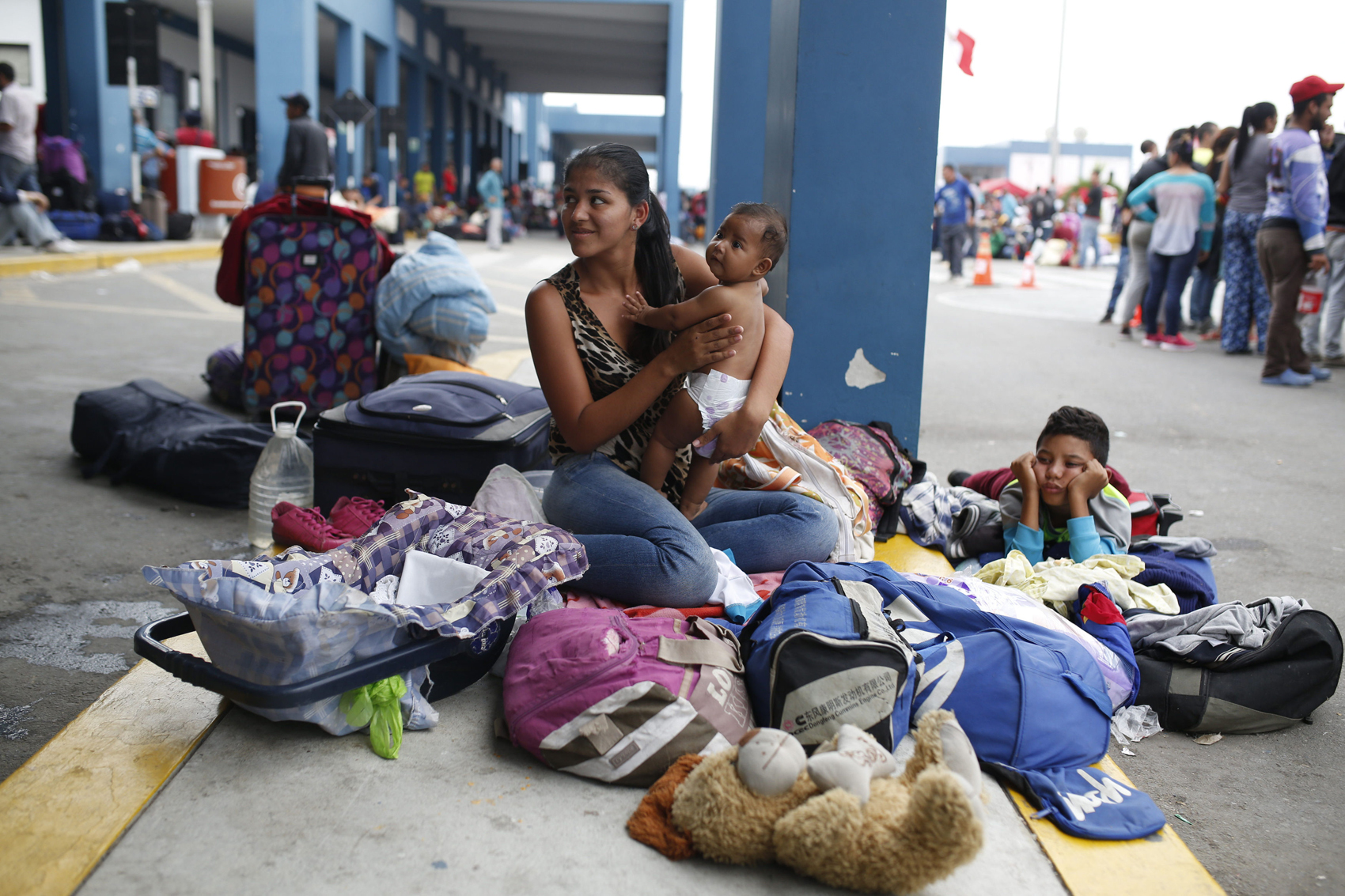 Llegan a Perú 6.708 venezolanos antes que finalice plazo de permiso especial