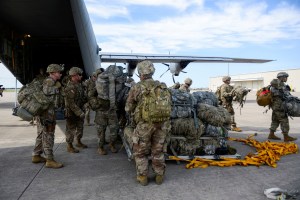 Mil soldados de EEUU y estructura de mando serán desplegados en Polonia