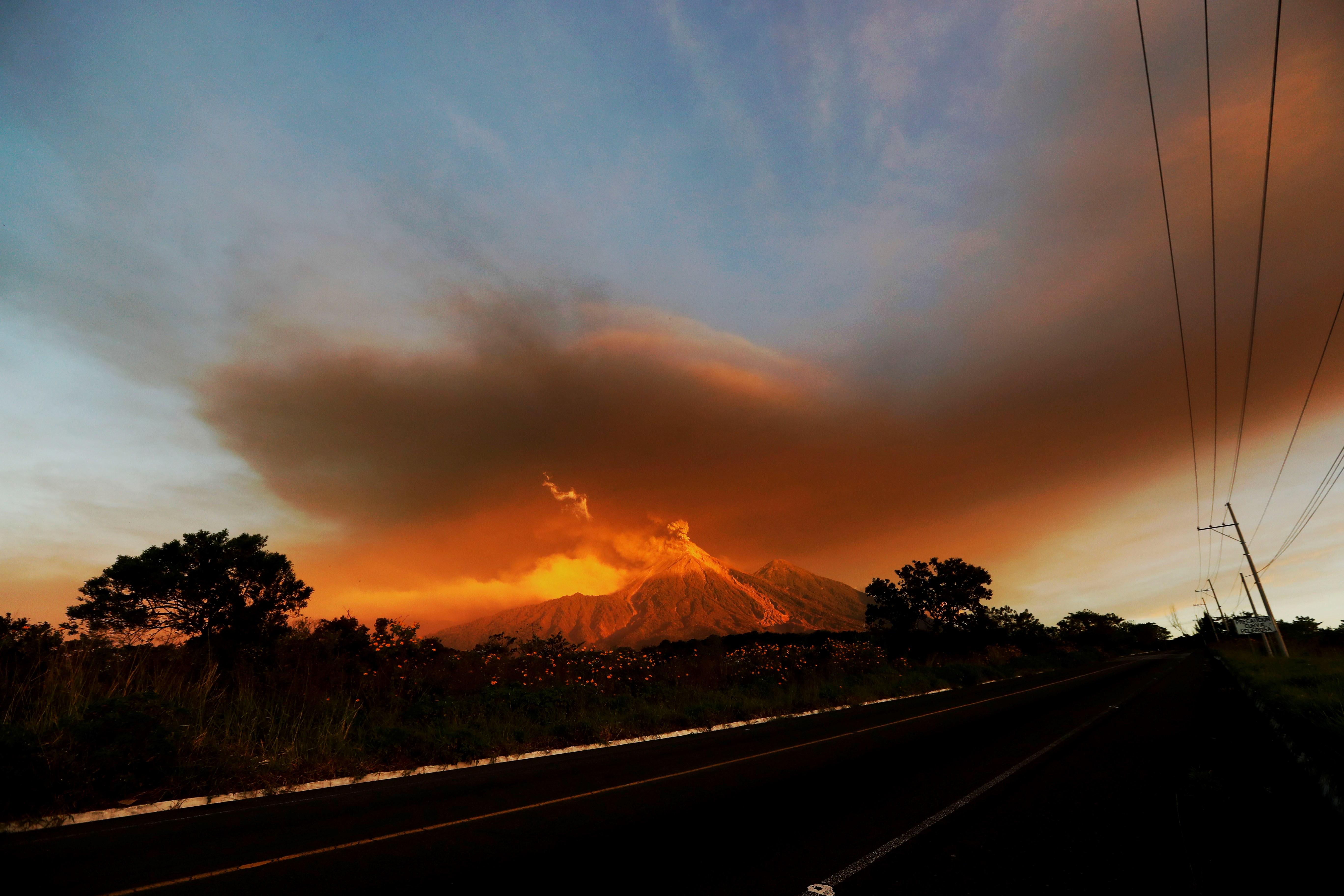 La quinta erupción del Volcán de Fuego terminó tras 32 horas de haber iniciado
