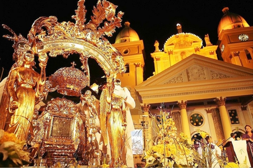 Zulianos celebran 312 años de su patrona, la Virgen de La Chinita este #18Nov