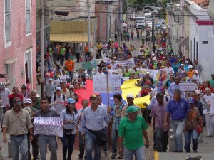 Educadores de Bolívar marcharon este #8Nov contra el salario hambreador (Fotos)