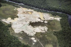 Organización SOS Orinoco alerta sobre expansión de mina ilegal de oro en Canaima