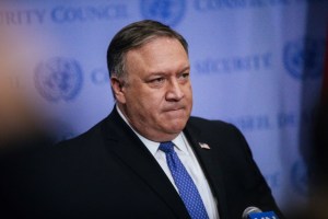 Pompeo dice que EEUU no busca una guerra con Irán