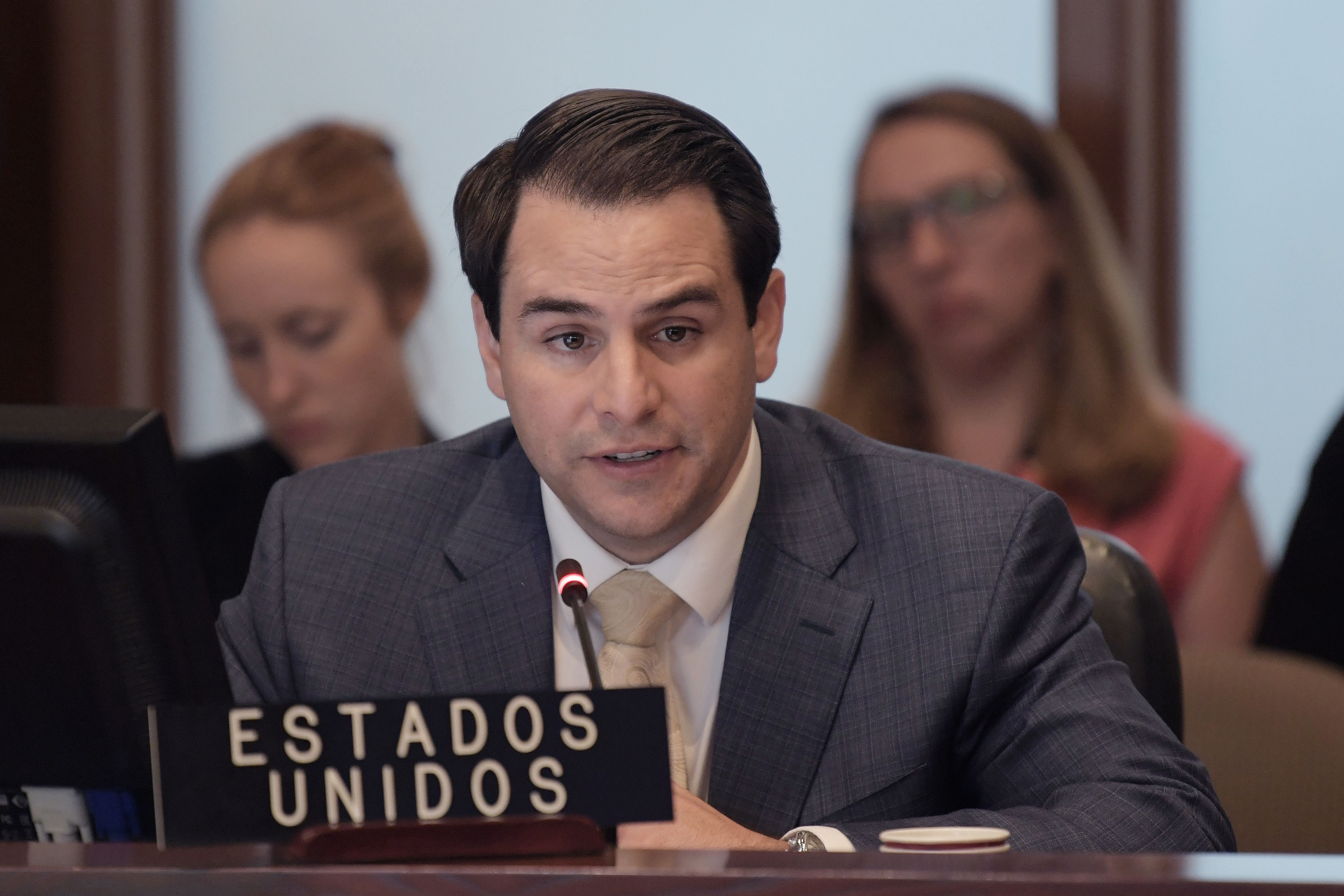 Estados Unidos hará  todo lo posible para que la OEA reconozca al enviado de Guaidó