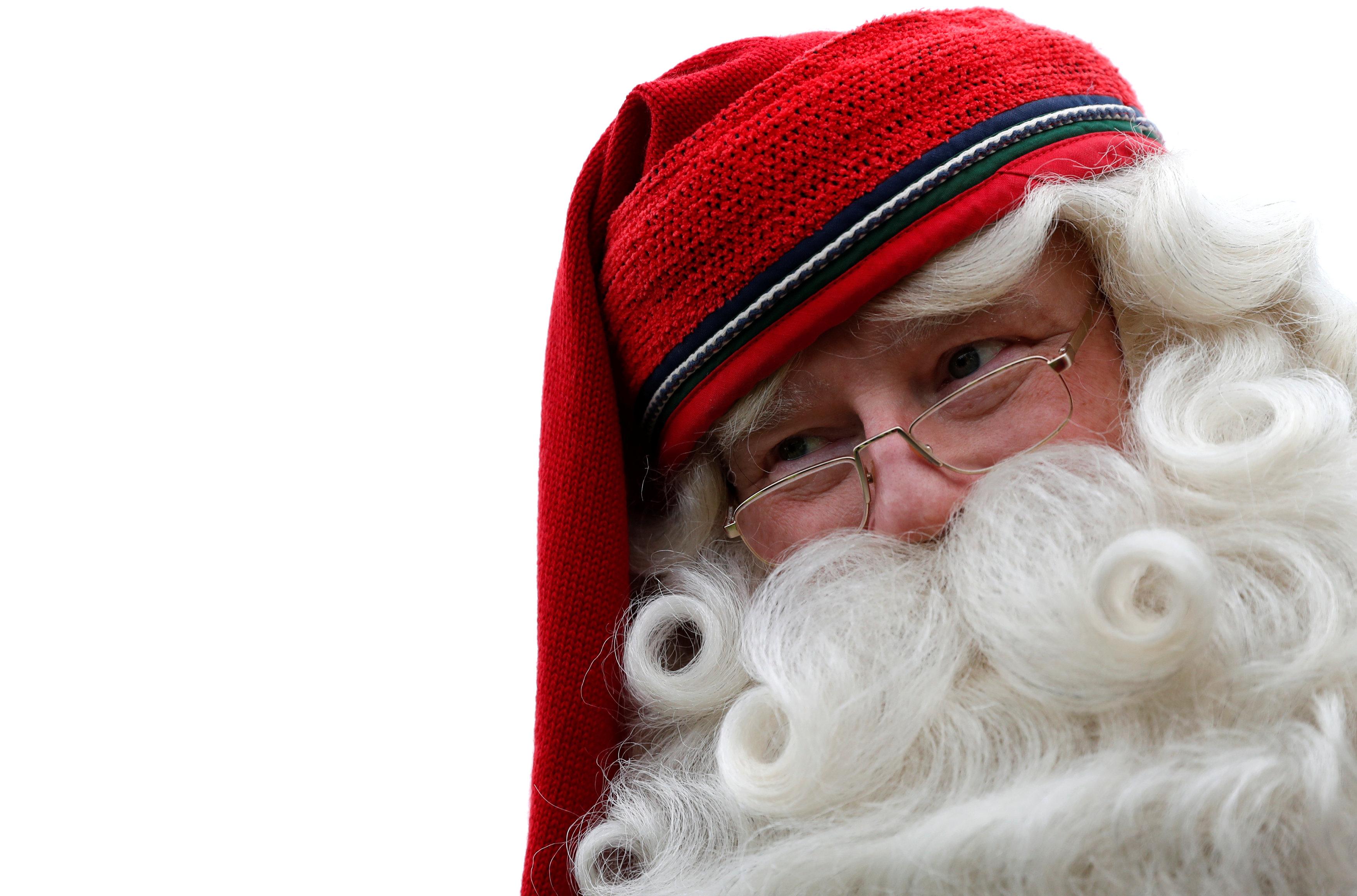 El comercial navideño de Noruega que muestra a un Santa Claus abiertamente gay (VIDEO)