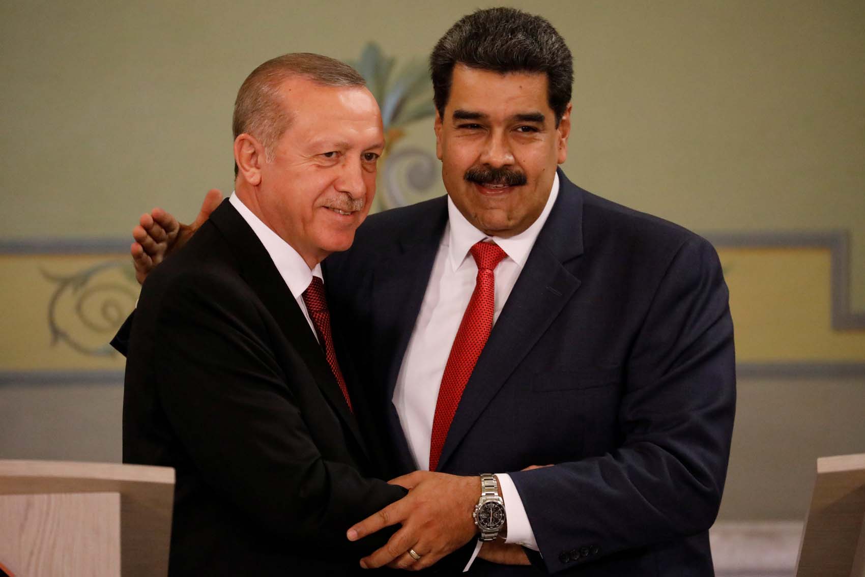 Erdogan denuncia que hay un intento de golpe en Venezuela