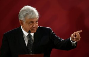 López Obrador opta por la prudencia tras amenaza de Trump de cerrar la frontera