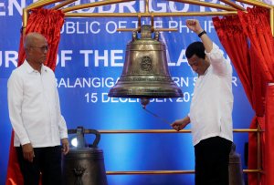 Las campanas de Balangiga vuelven a repicar en Filipinas 117 años después