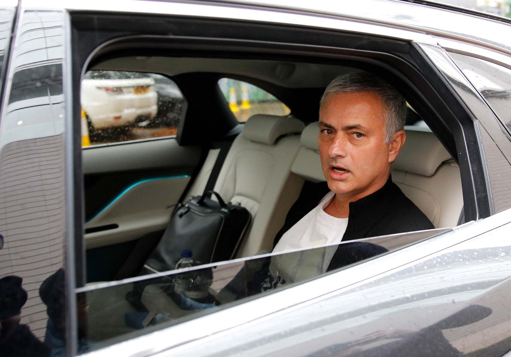 Mourinho no espera “cantidades locas” en próximo mercado de fichajes