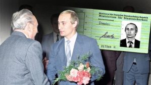 Publican una foto del carnet de Vladimir Putin expedida por la policía secreta de Alemania Oriental